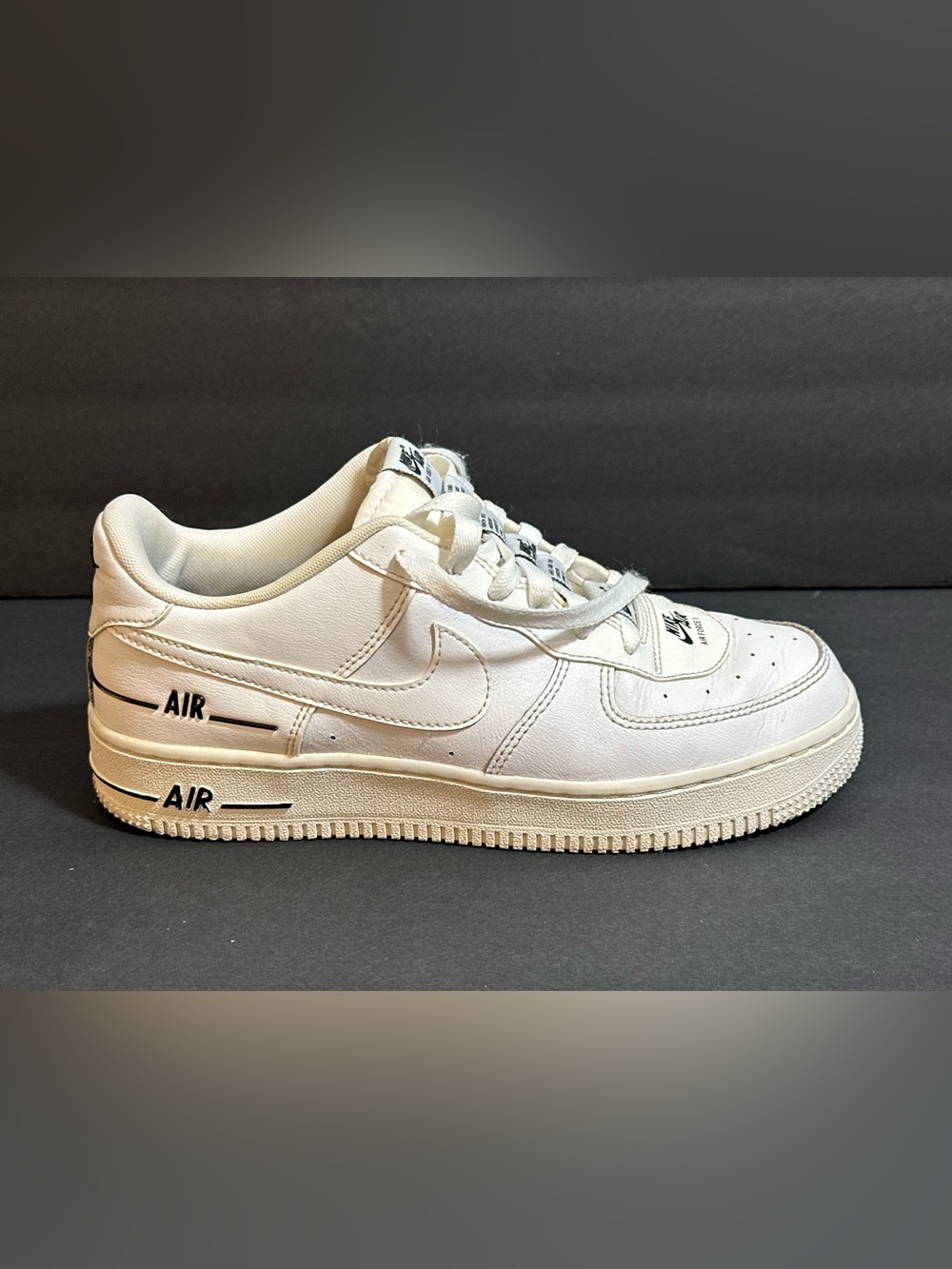 Nike Air Force 1 Low – White (Size 5.5Y )